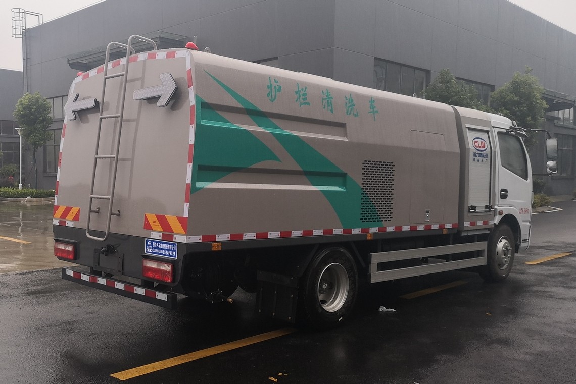 Dongfeng Kapte Electrically Powered Guardrail Cleaning Vehicle
