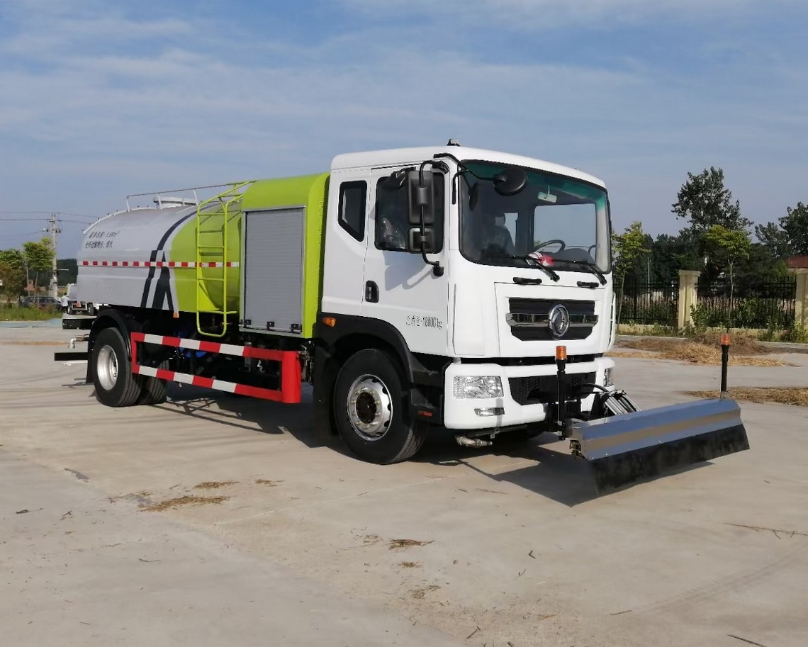 18-ton Dongfeng all-electric road cleaning vehicle