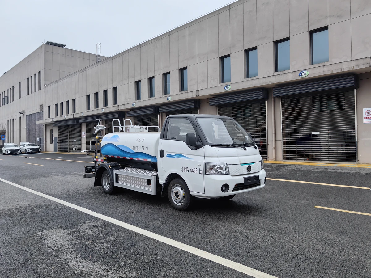 4.5-ton all-electric water tanker - with a 57.6 kWh battery mounted on the side.
