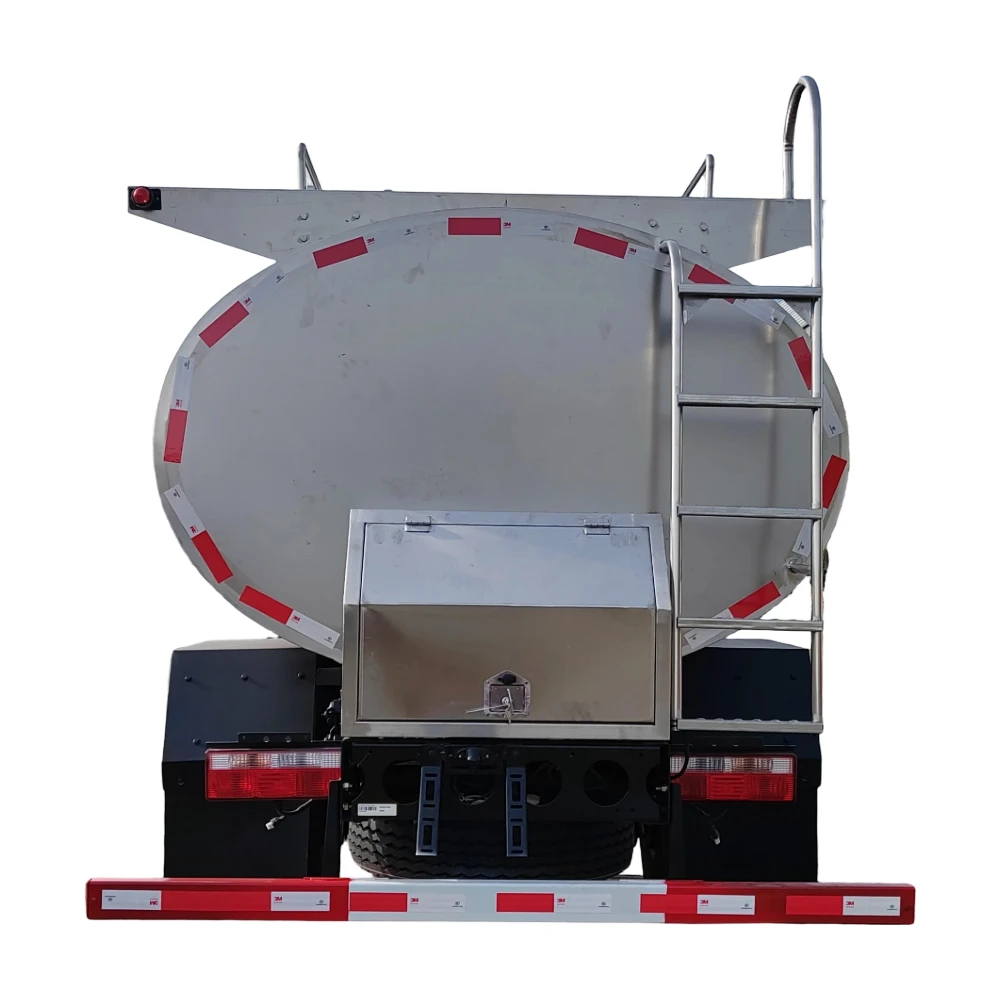 Customized 5000L-20000L Food Grade Stainless Steel Mobile Fresh Milk Cooling Truck 304 Insulated for Dairy Transportation