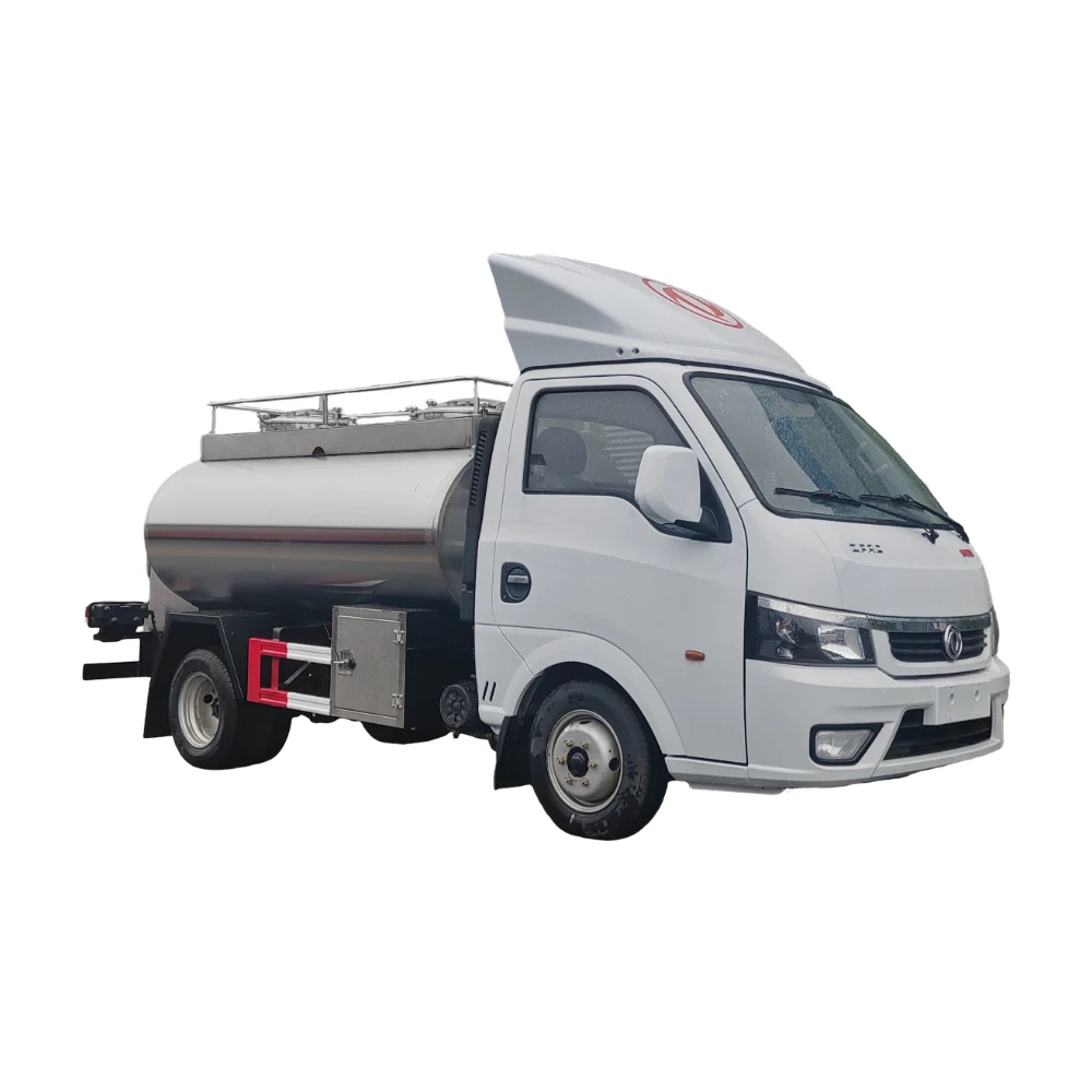 Dongfeng 4x2 Small 3000 Liters Stainless Steel Milk Truck Manual Transmission Fresh Milk Transport Truck