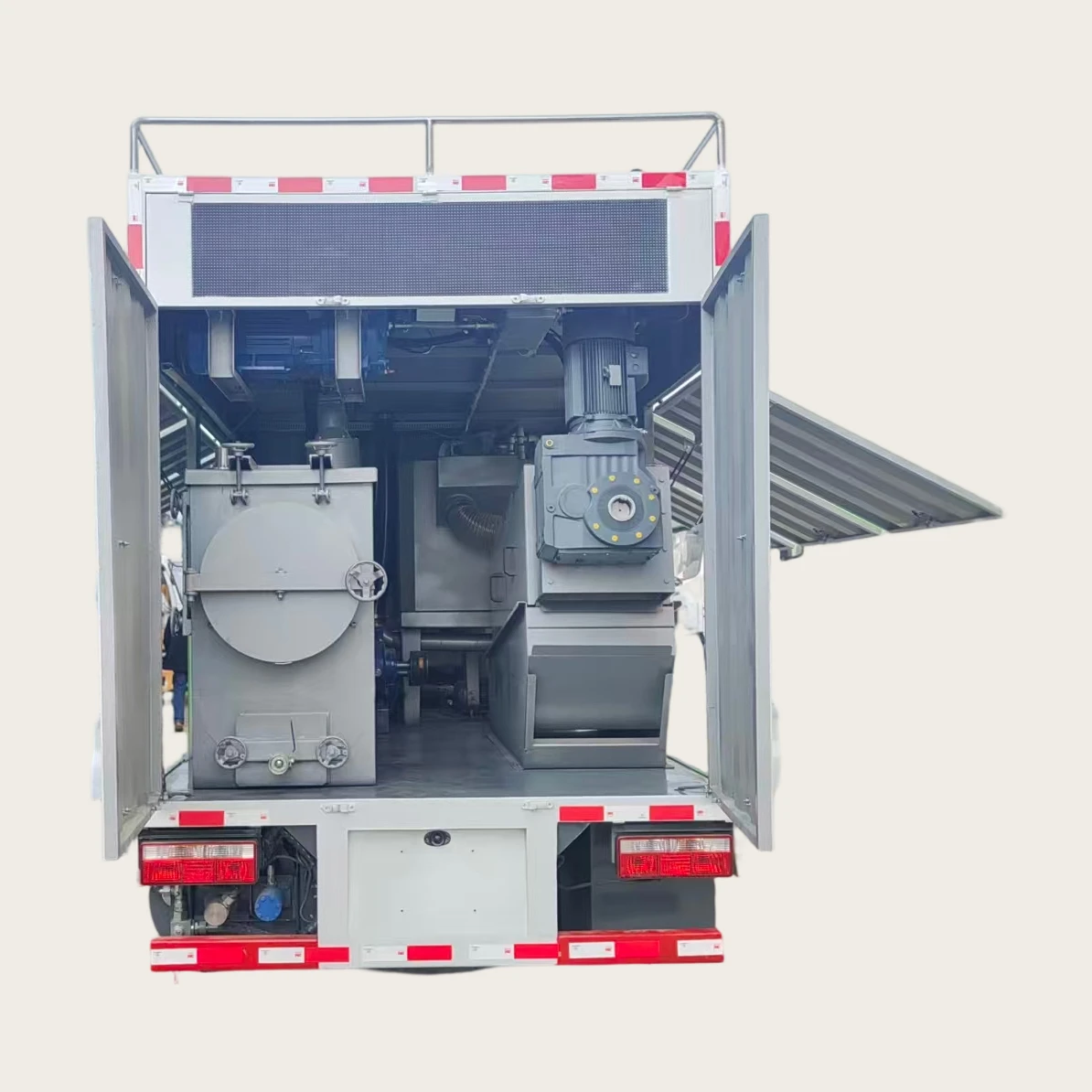 Chengli Brand Sewage Pump, Compact Structure, Doliqa Sewage Suction and Purification Vehicle